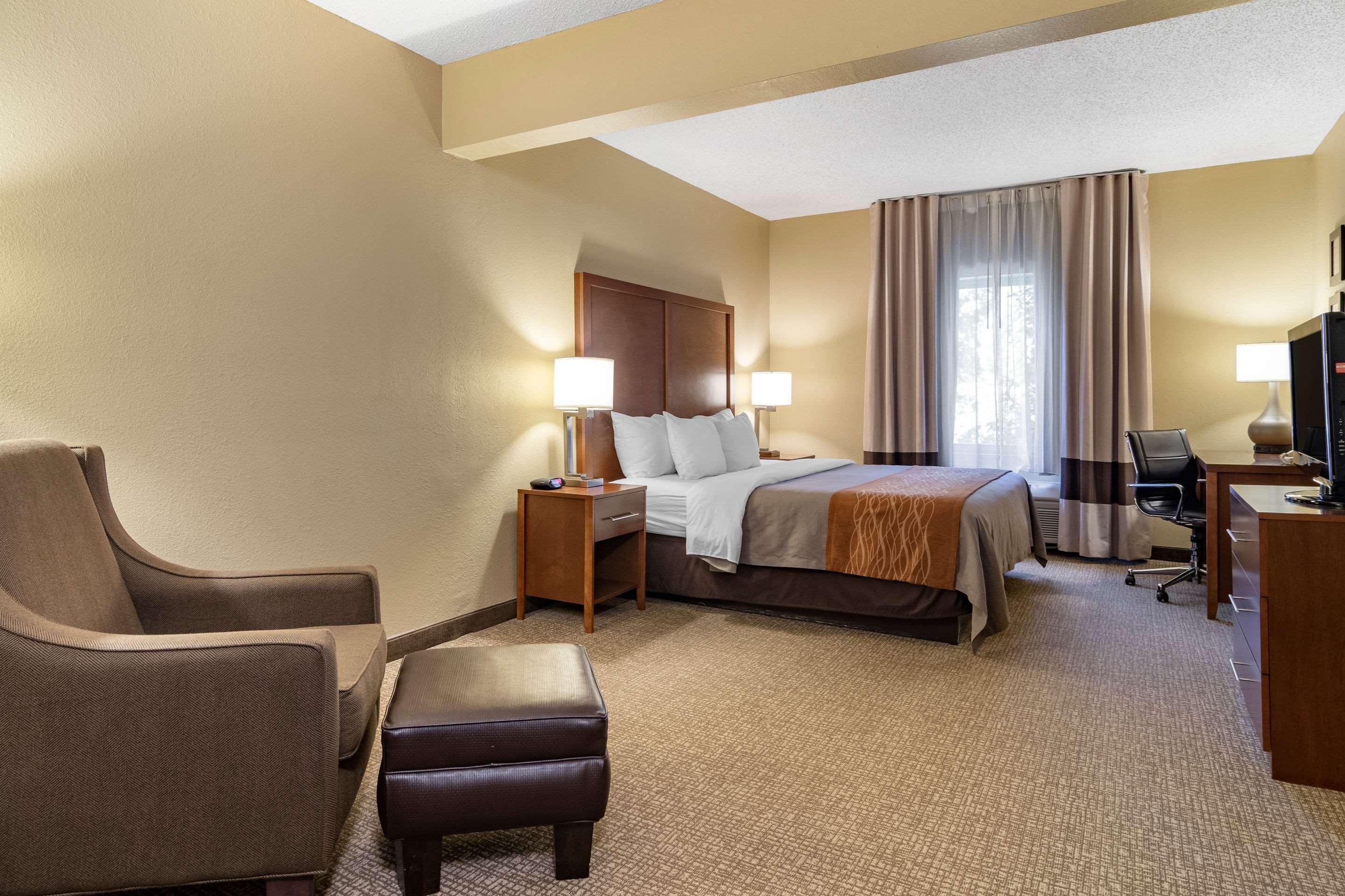 Comfort Inn & Suites Suwanee - Sugarloaf Ngoại thất bức ảnh